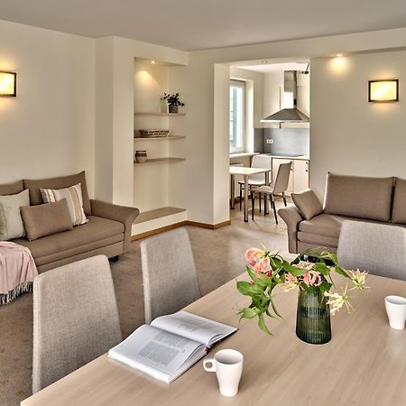 Apartamenty Media Park Warszawa Exteriör bild